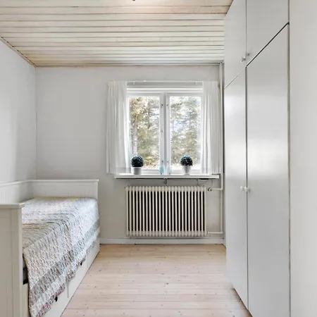 3 Bedroom Awesome In